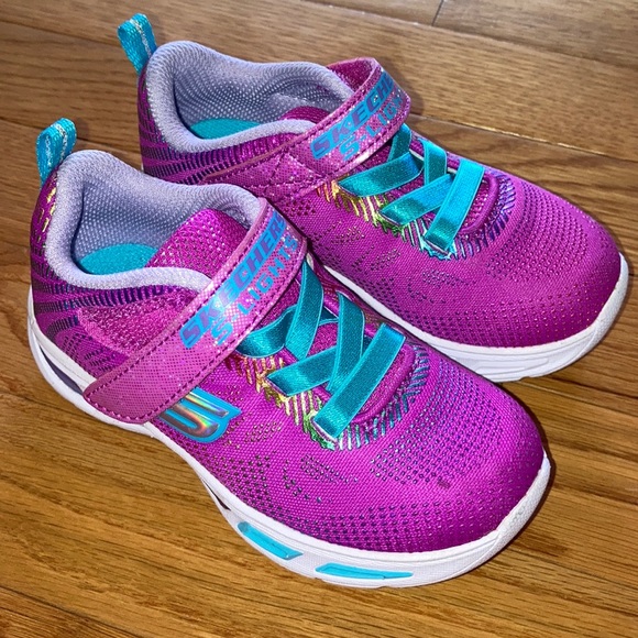 skechers ribbon shoes